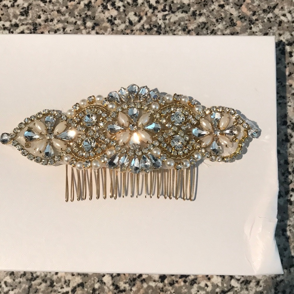Bridal hair piece